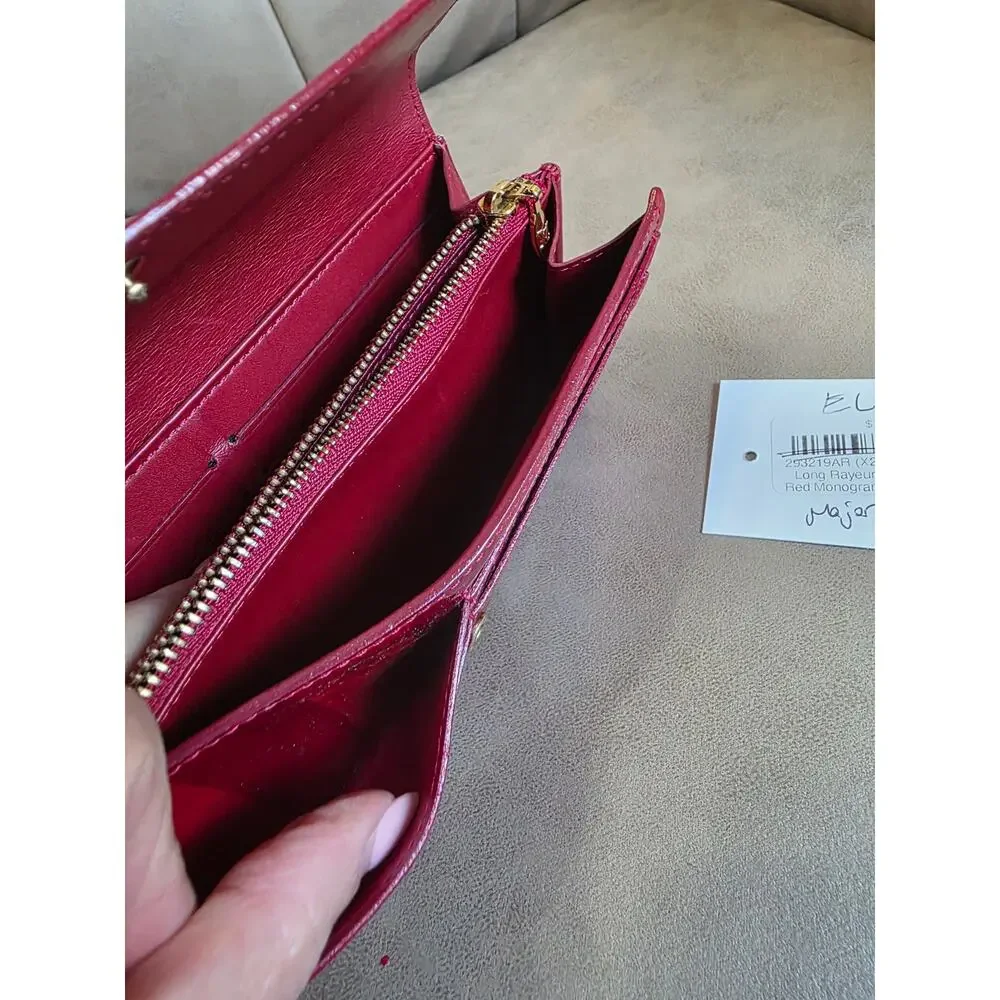 Louis Vuitton Vernis Rayures Sarah Wallet in Red Striped Patent Leather - Picture 12 of 15